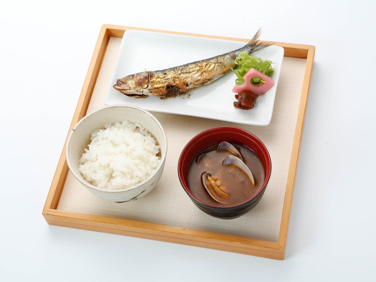 源泉掛け流しの宿albergo湯楽 Yugawara Buitenkant foto